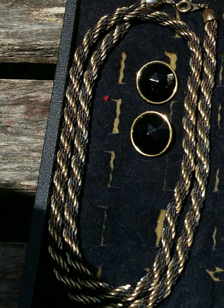 #36 Vintage Black & Gold Twisted Rope Necklace/Ear